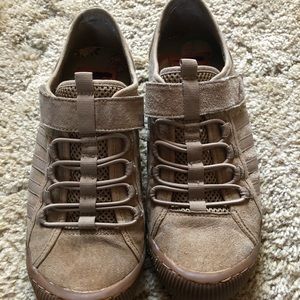 RocketDog shoes with box!